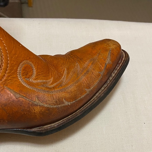 Ariat Woman’s Orange/Brown Western Distressed Square Toe Boots, Size 9. - Picture 11 of 16